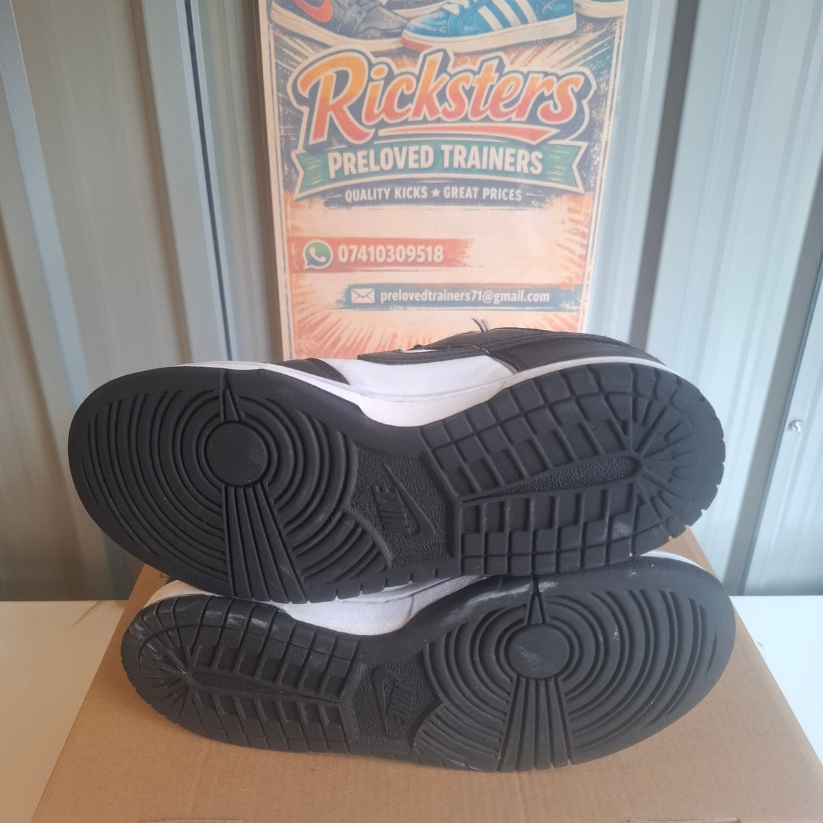 ke Dunk Low Trainers – Black and White, Very Good Condition UK 4