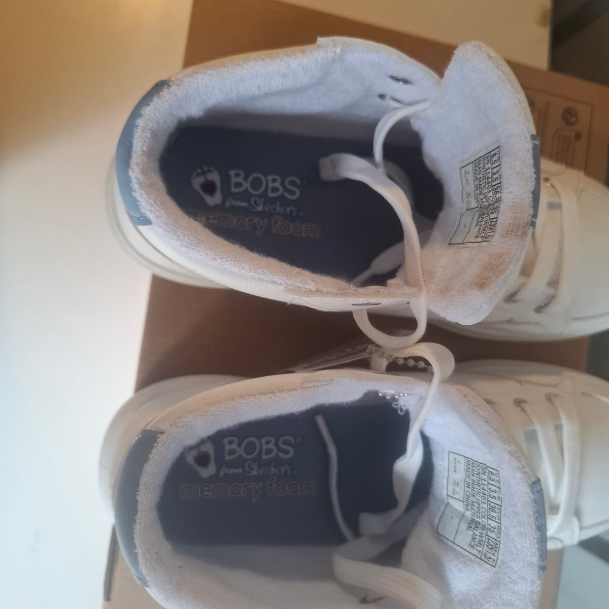 New Skechers BOBS Womens Hi-Top Trainers – White, UK Size 3.5