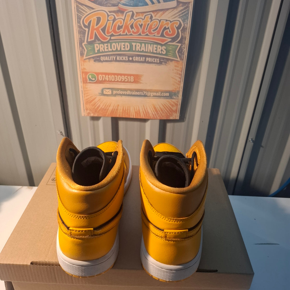 Jordan 1 Mid Trainers – Yellow & Black, Size UK 6