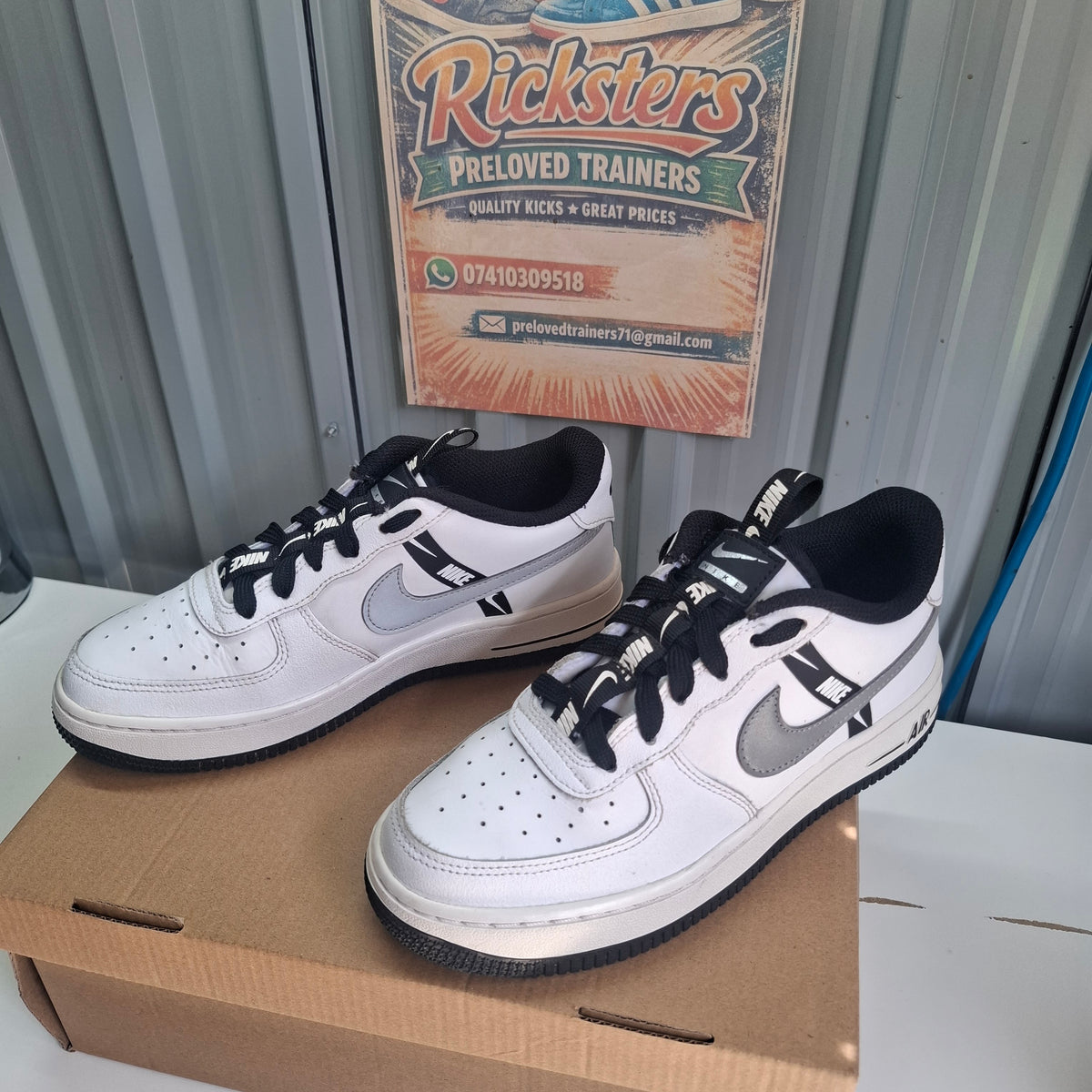 Nike Air Force 1 Low Trainers - White/Black, Very Good Condition UK 5
