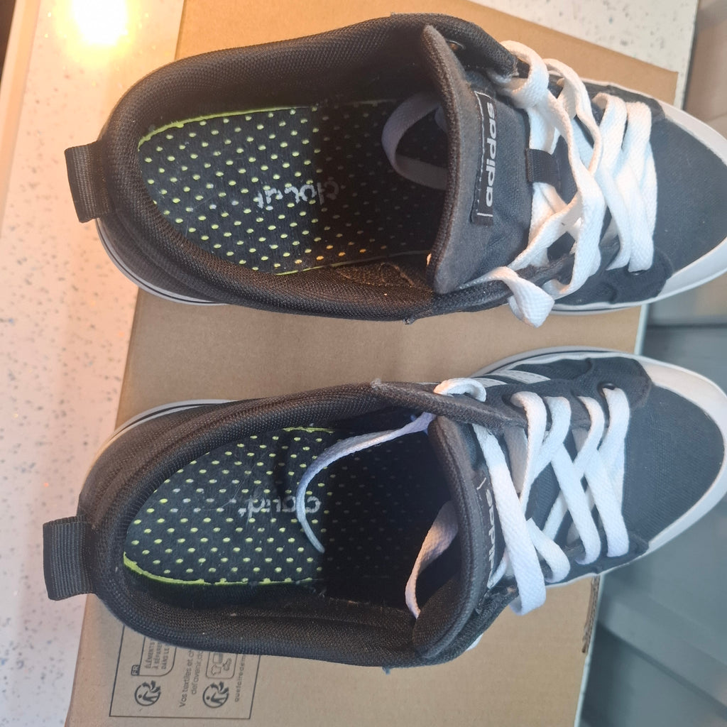 Adidas Bavara Trainers - Black & White, Very Good Condition UK 7