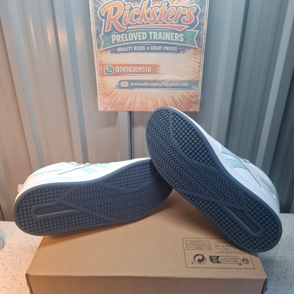 Reebok White High-Top Trainers – As Good As New UK 5.5