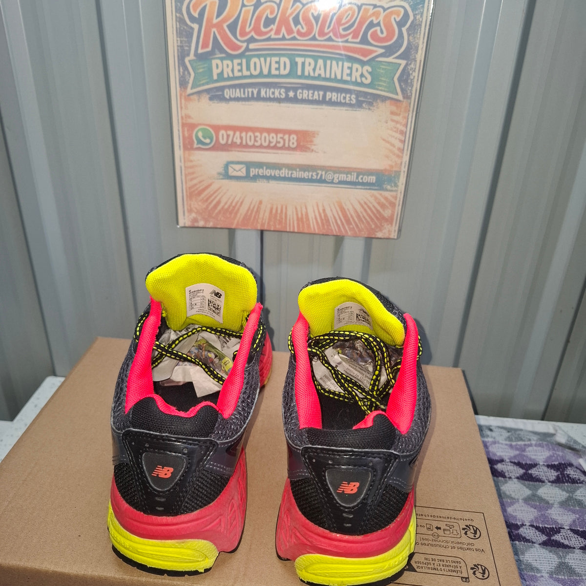 New Balance 860v8 Trainers - Good Condition, Black/Red/Yellow UK 5