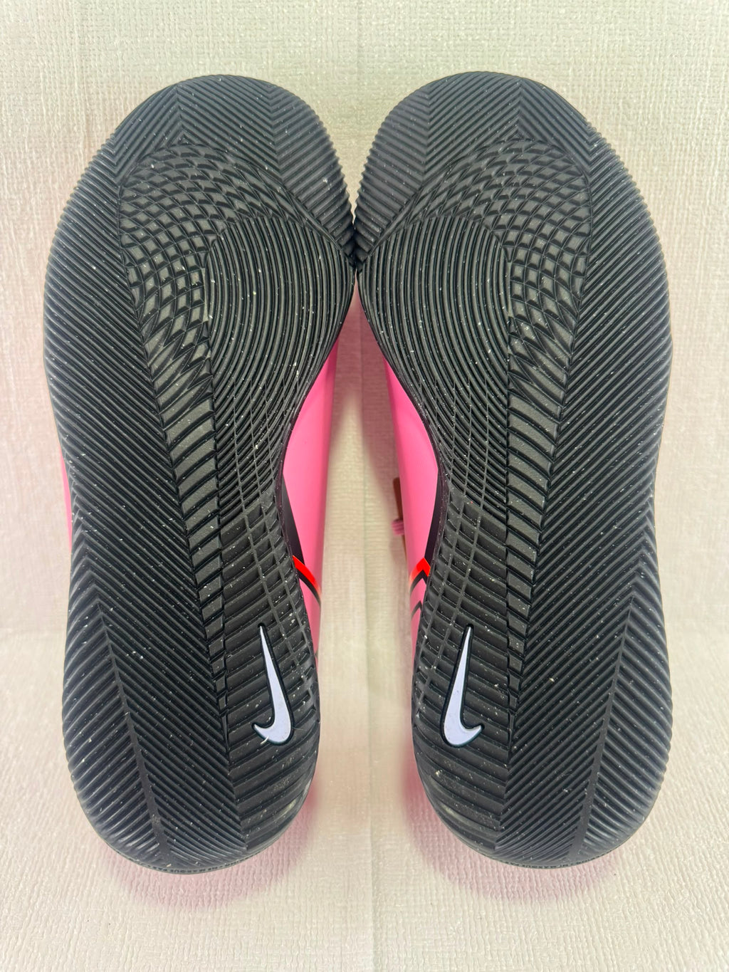 Brand New Nike Mercurial Vapor 16 Clubz, UK 5