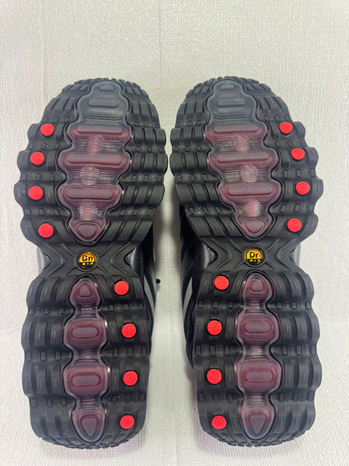 Brand new Nike DN 8 UK 5