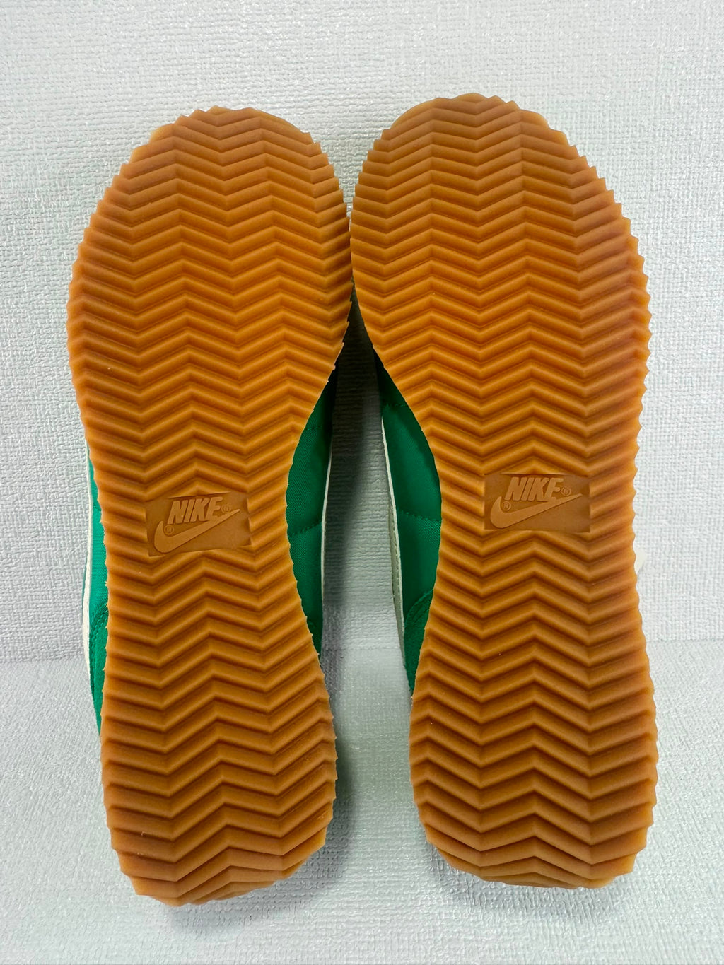 Nike Women's Green Trainers UK 4.5