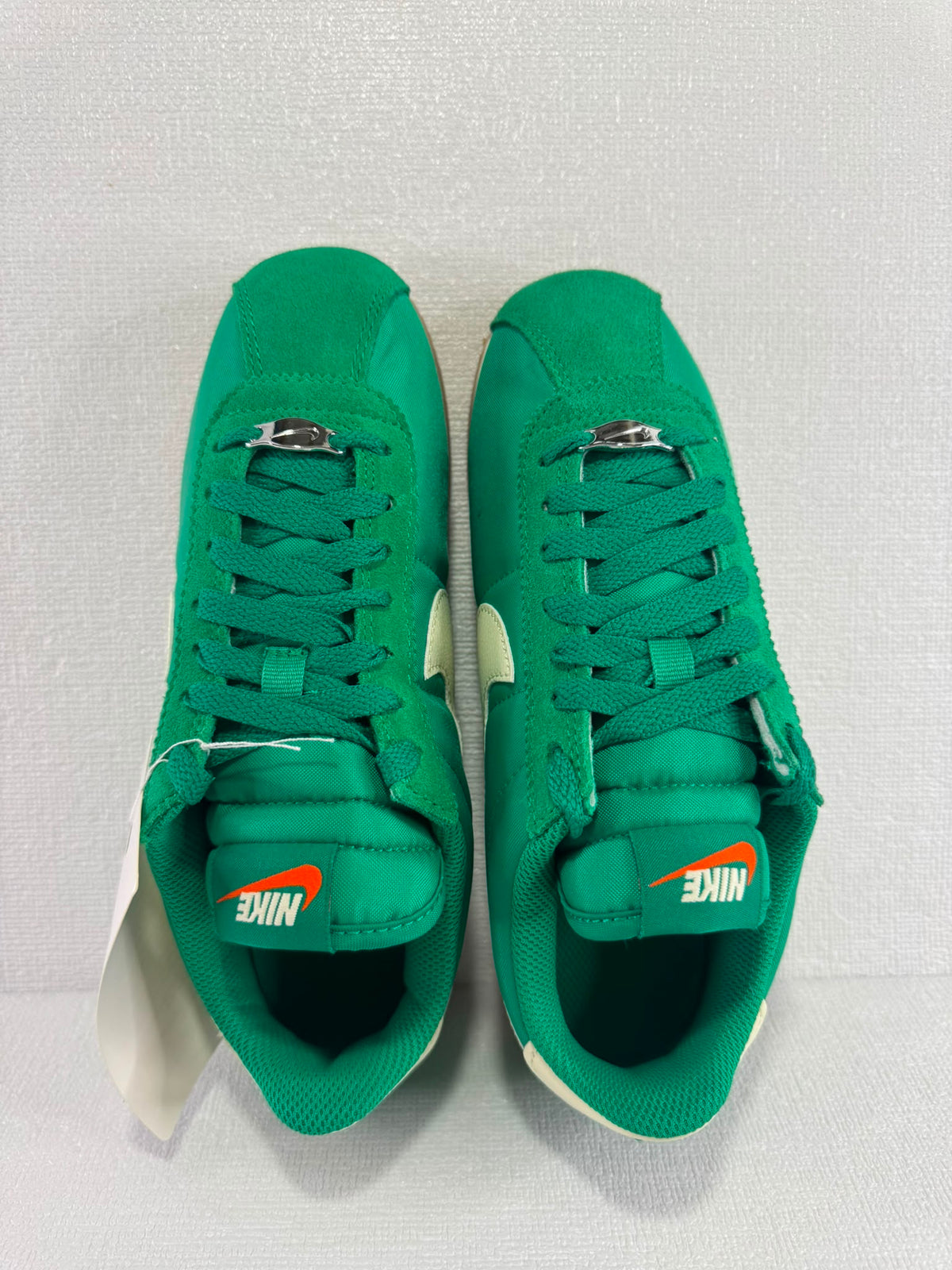 Nike Women's Green Trainers UK 4.5